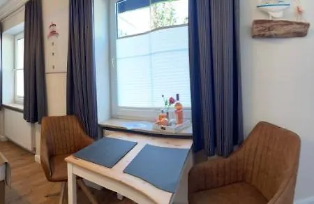 Ostseestrand-apartments *