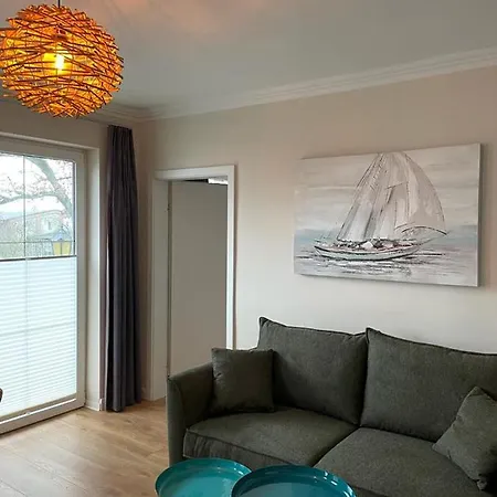 Ostseestrand-apartments * Остзебад Нинхаген