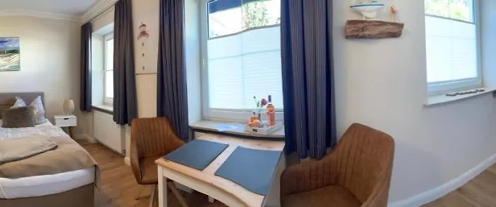 Ostseestrand-apartments *